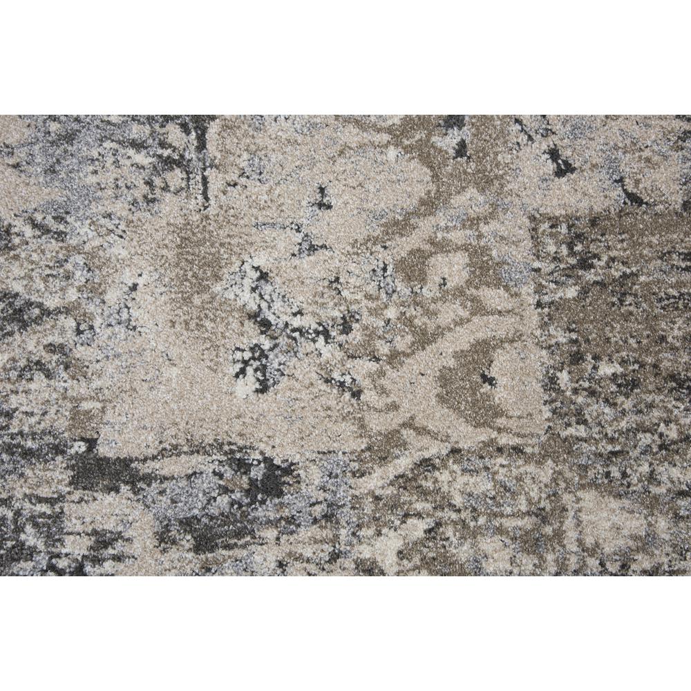 5' x 8' Machine-Made Rectangle Rug. Picture 9