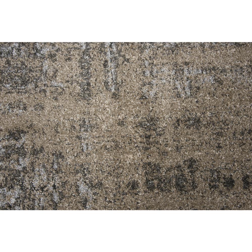 5' x 8' Machine-Made Rectangle Rug. Picture 3