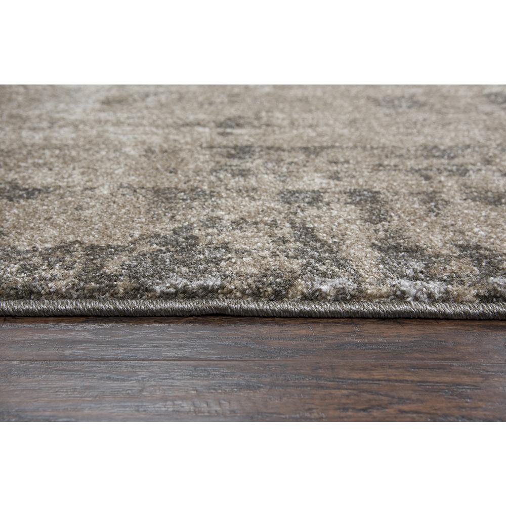 5' x 8' Machine-Made Rectangle Rug. Picture 11