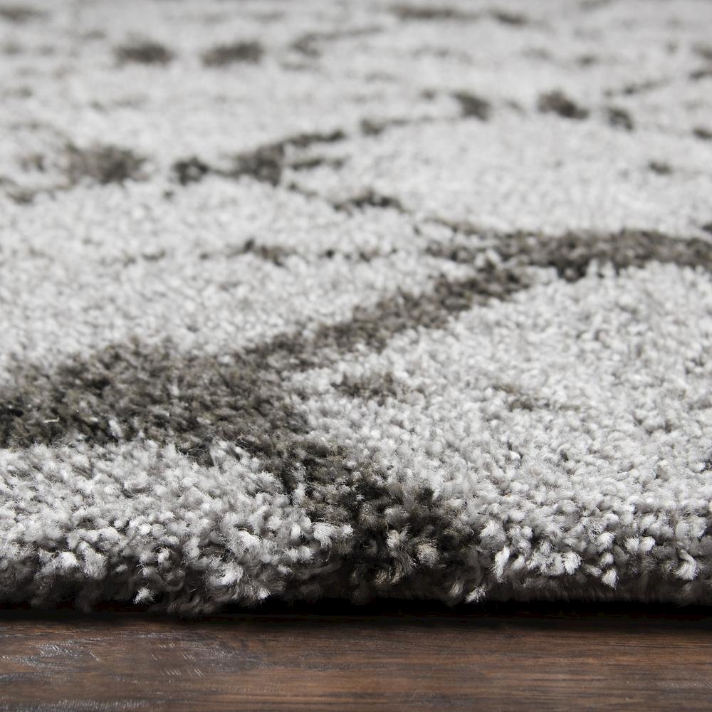 8' x 10' Machine-Made Rectangle Rug. Picture 6