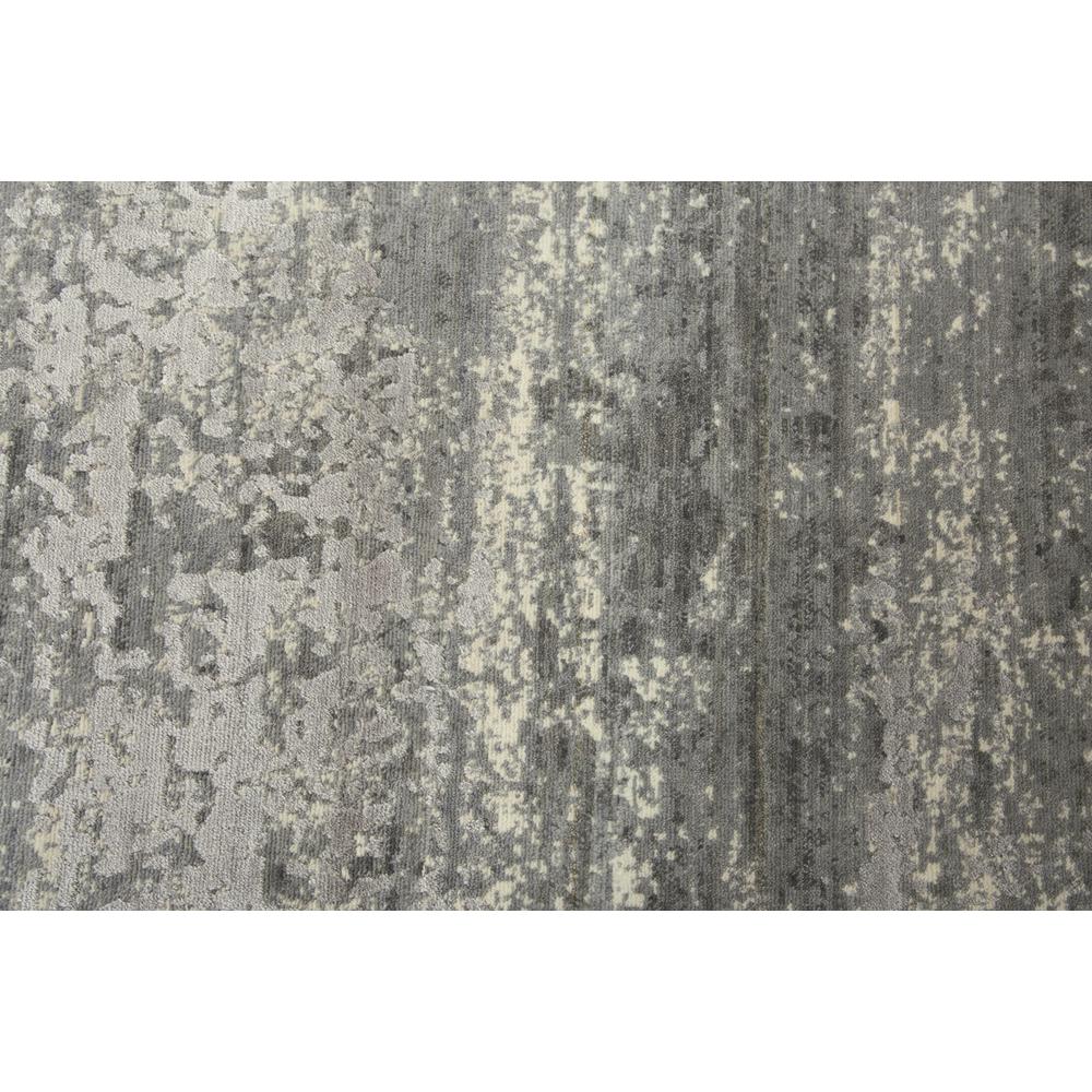 8' x 10' Hybrid Rectangle Rug. Picture 5