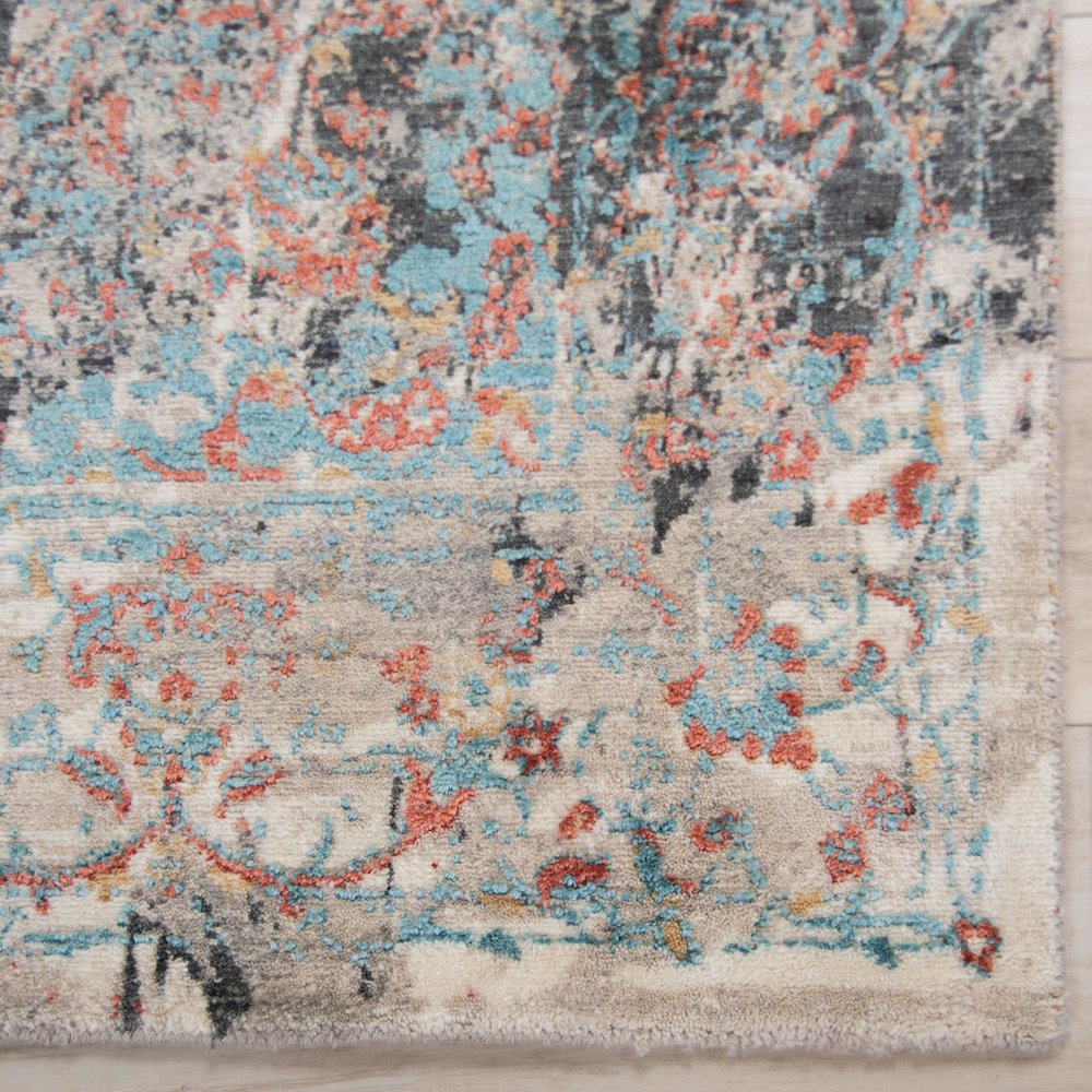 10' x 13' Cut Pile Hybrid Rug. Picture 2