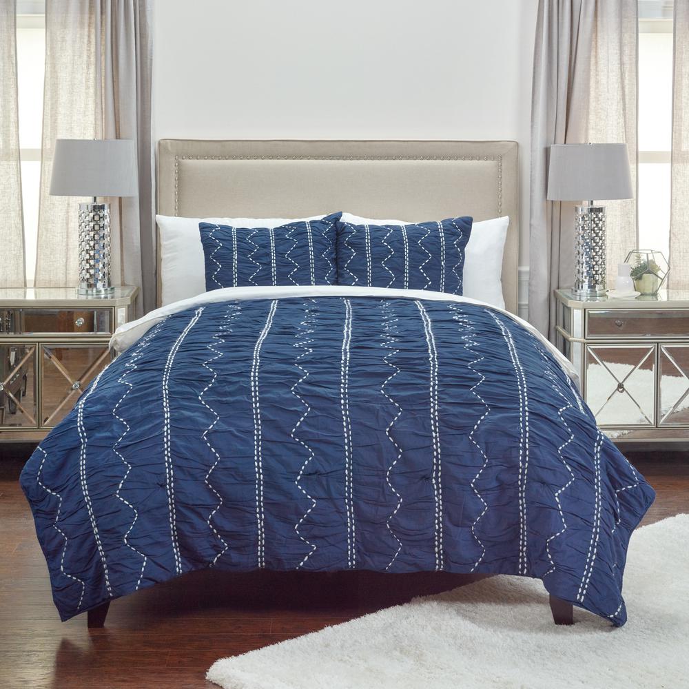 Rizzy Home 90" x 92" Quilt- BQ4171. Picture 2