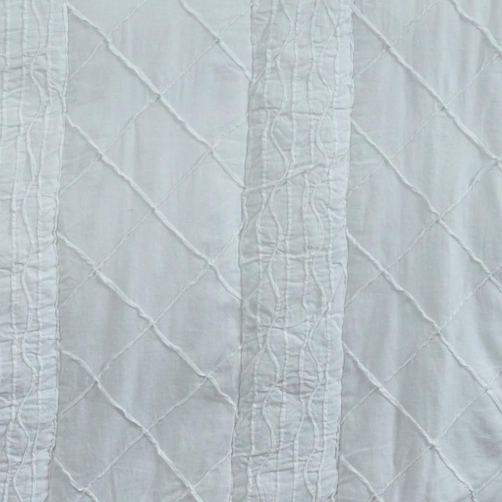 Rizzy Home 90" x 92" Quilt- BQ4184. Picture 7