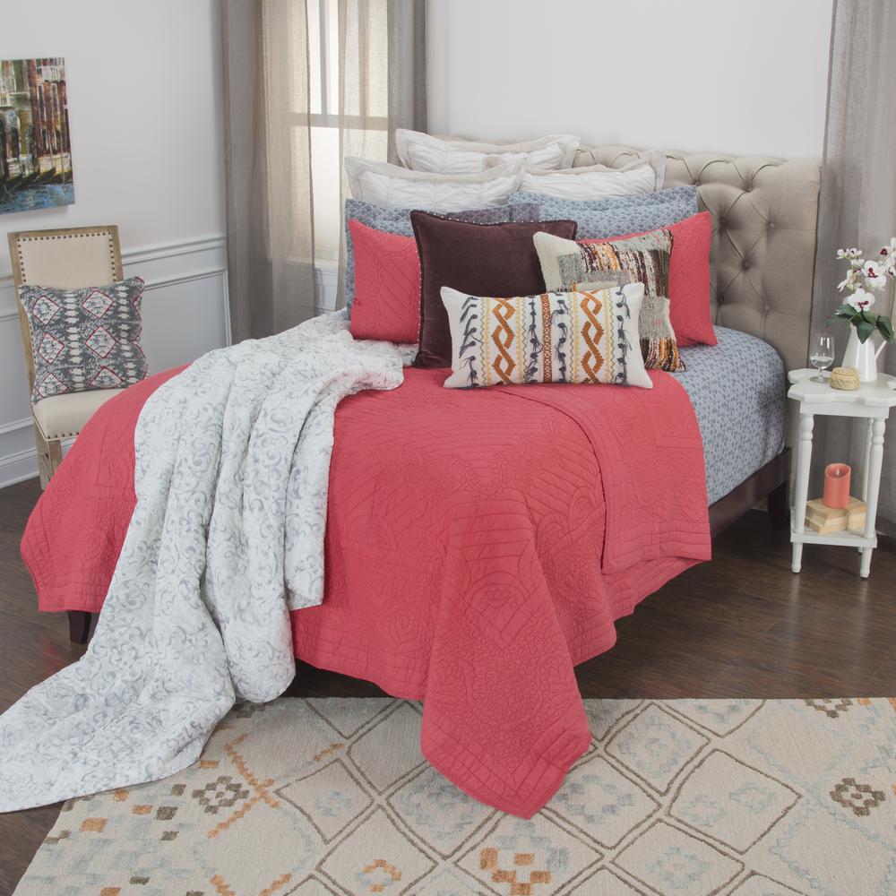 Rizzy Home 90" x 92" Quilt- BT1790. Picture 7