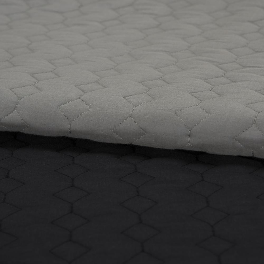 Rizzy Home 90" x 92" Quilt- BT1801. Picture 9