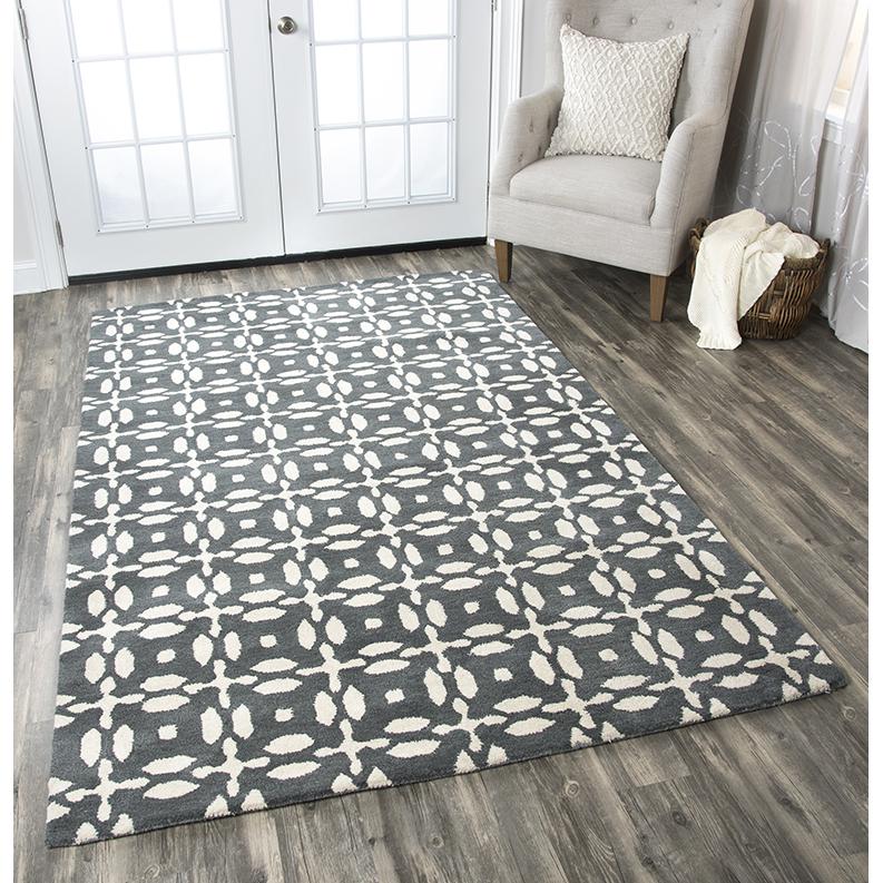 8' x 10' Hand-Tufted Rectangle Rug. Picture 12