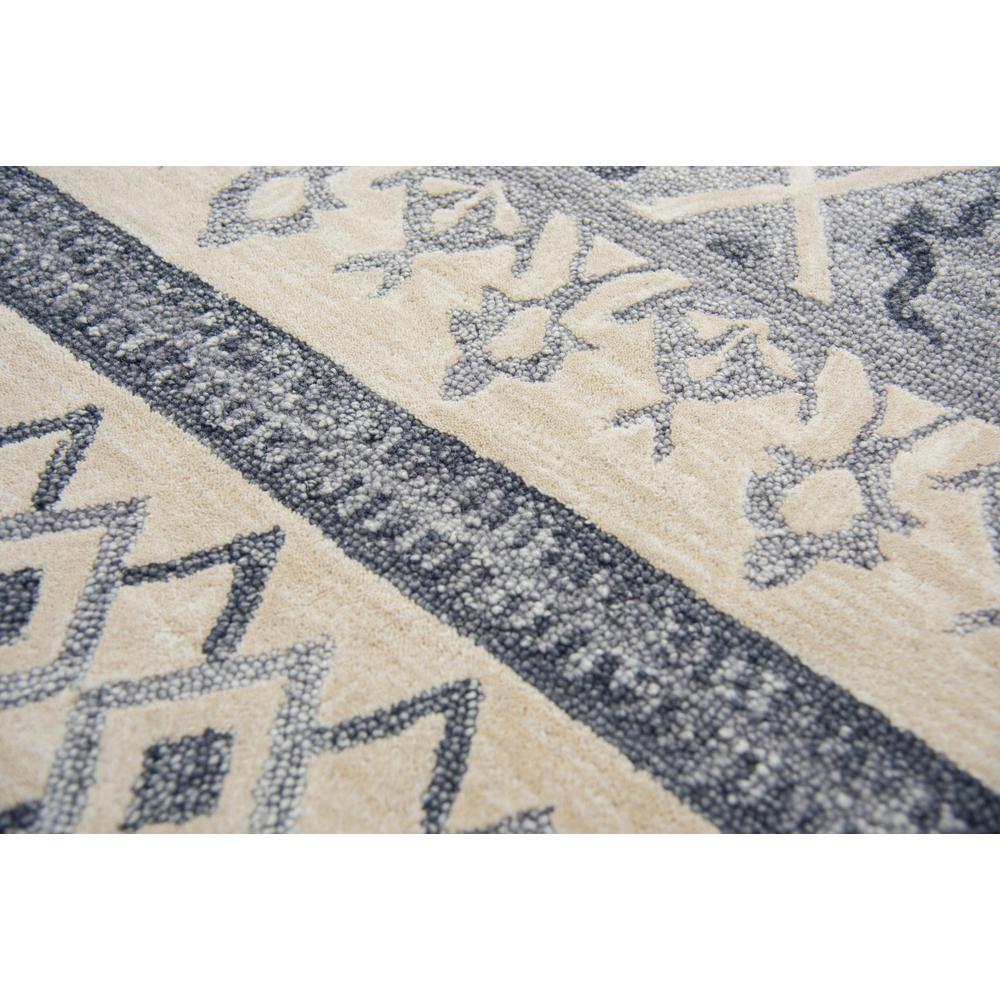 9' x 12' Hand-Tufted Rectangle Rug. Picture 4