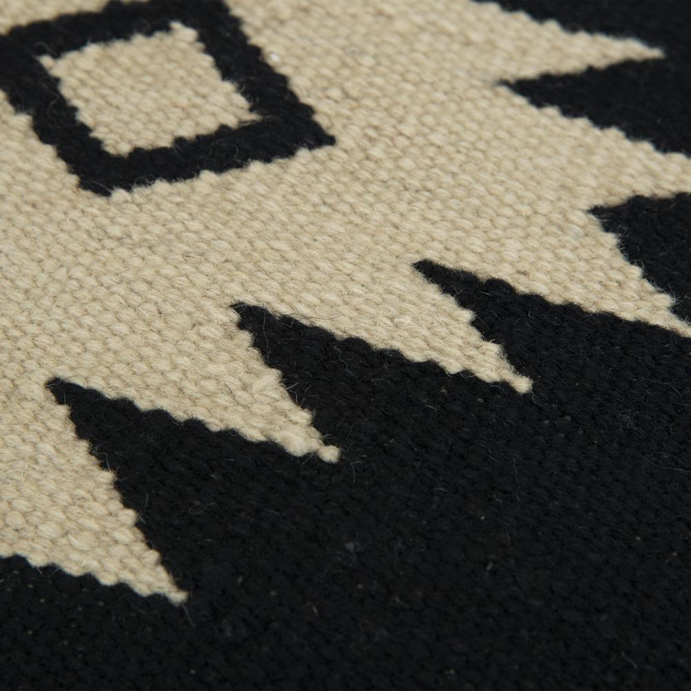 18" x 18" Down Filled Pillow. Picture 3