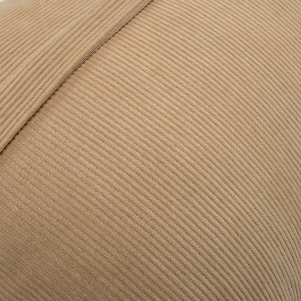 14"x26" indoor pillow. Picture 2