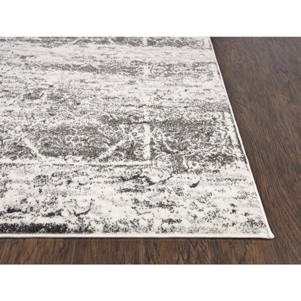 4' x 6' Machine-Made Rectangle Rug. Picture 7