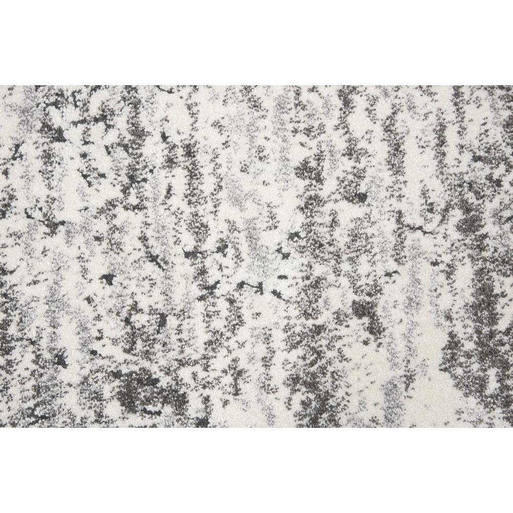 4' x 6' Machine-Made Rectangle Rug. Picture 9