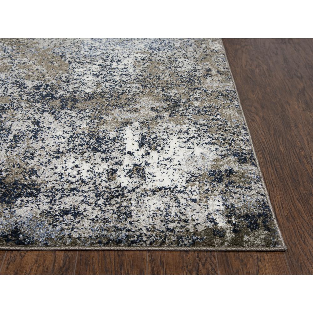 4' x 6' Machine-Made Rectangle Rug. Picture 1
