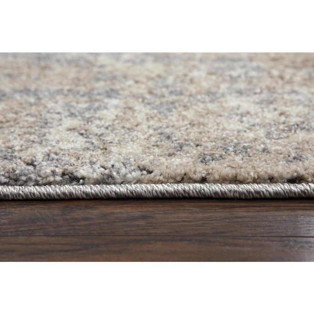 4' x 6' Machine-Made Rectangle Rug. Picture 11