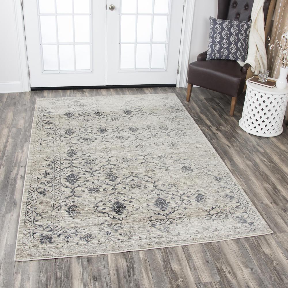 10' x 13' Machine-Made Rectangle Rug. Picture 2