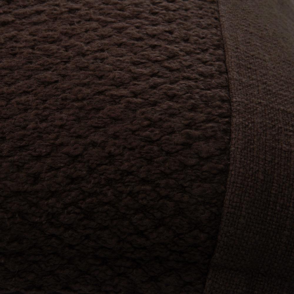 20"X20" INDOOR PILLOW. Picture 3