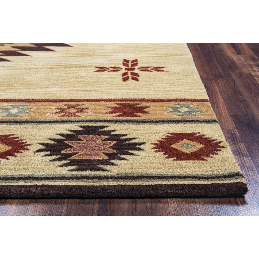 Hand Tufted Cut Pile Wool Rug, 5' x 8'. Picture 3