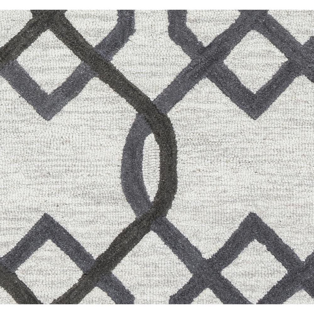 5' x 8' Hand-Tufted Rectangle Rug. Picture 3