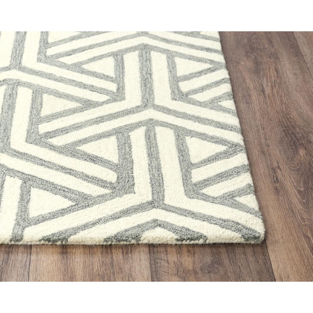 5' x 8' Hand-Tufted Rectangle Rug. Picture 1
