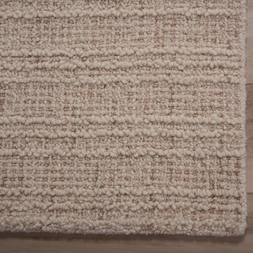 5' x 7'6" Cut & Loop Pile Hand Tufted Rug. Picture 2