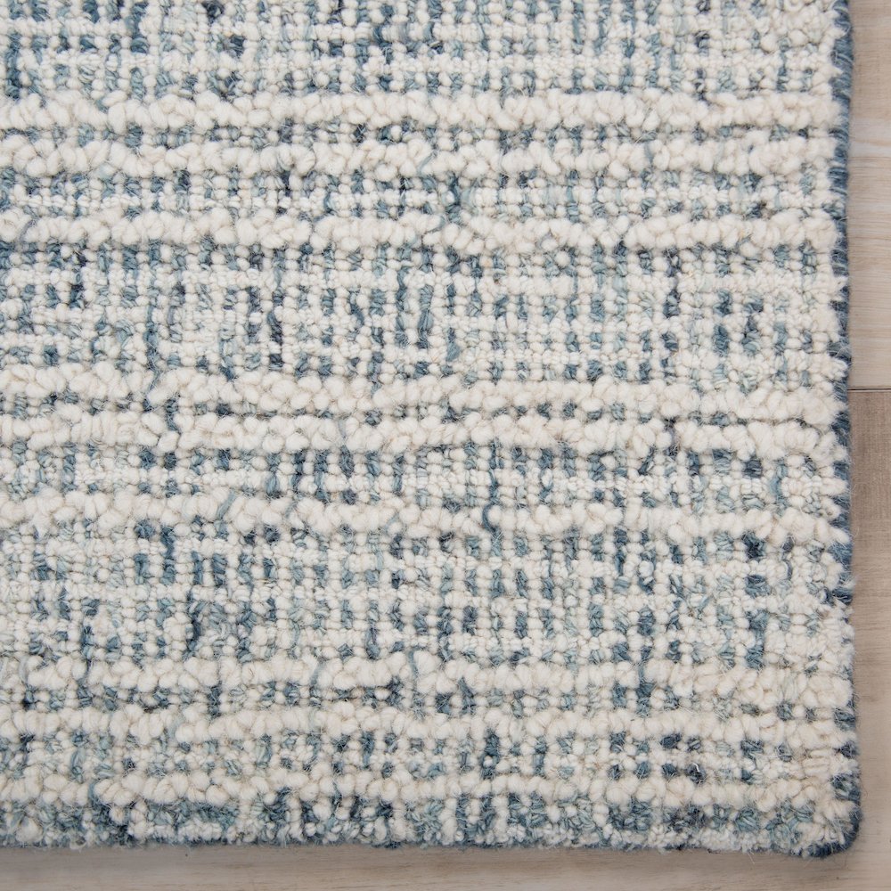 5' x 7'6" Cut & Loop Pile Hand Tufted Rug. Picture 2