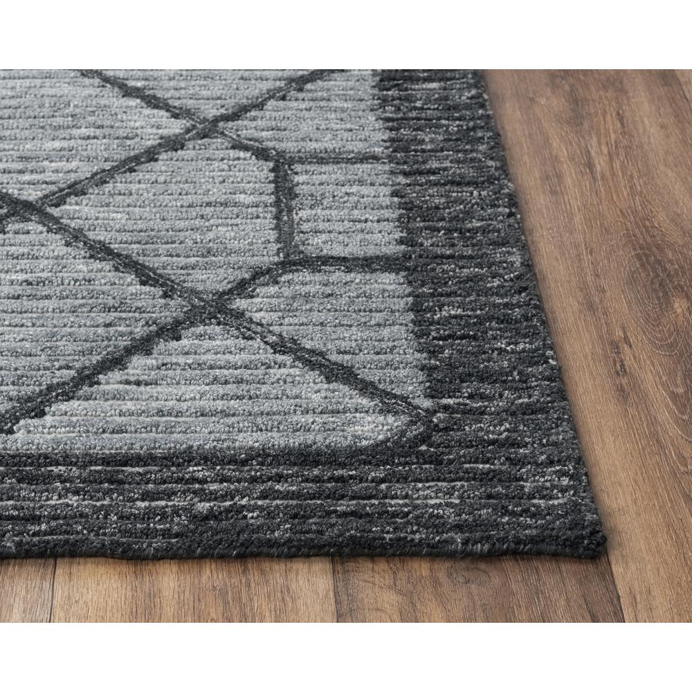 5' x 8' Hand-Tufted Rectangle Rug. Picture 3
