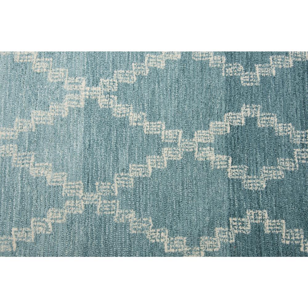 8' x 10' Hand-Tufted Rectangle Rug. Picture 2