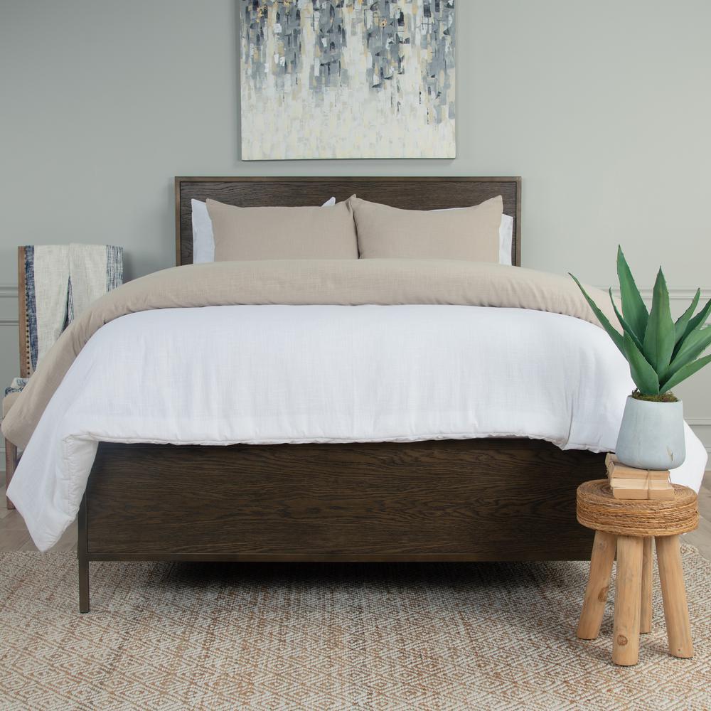 92"X96" Queen Comforter /Duvet. Picture 6