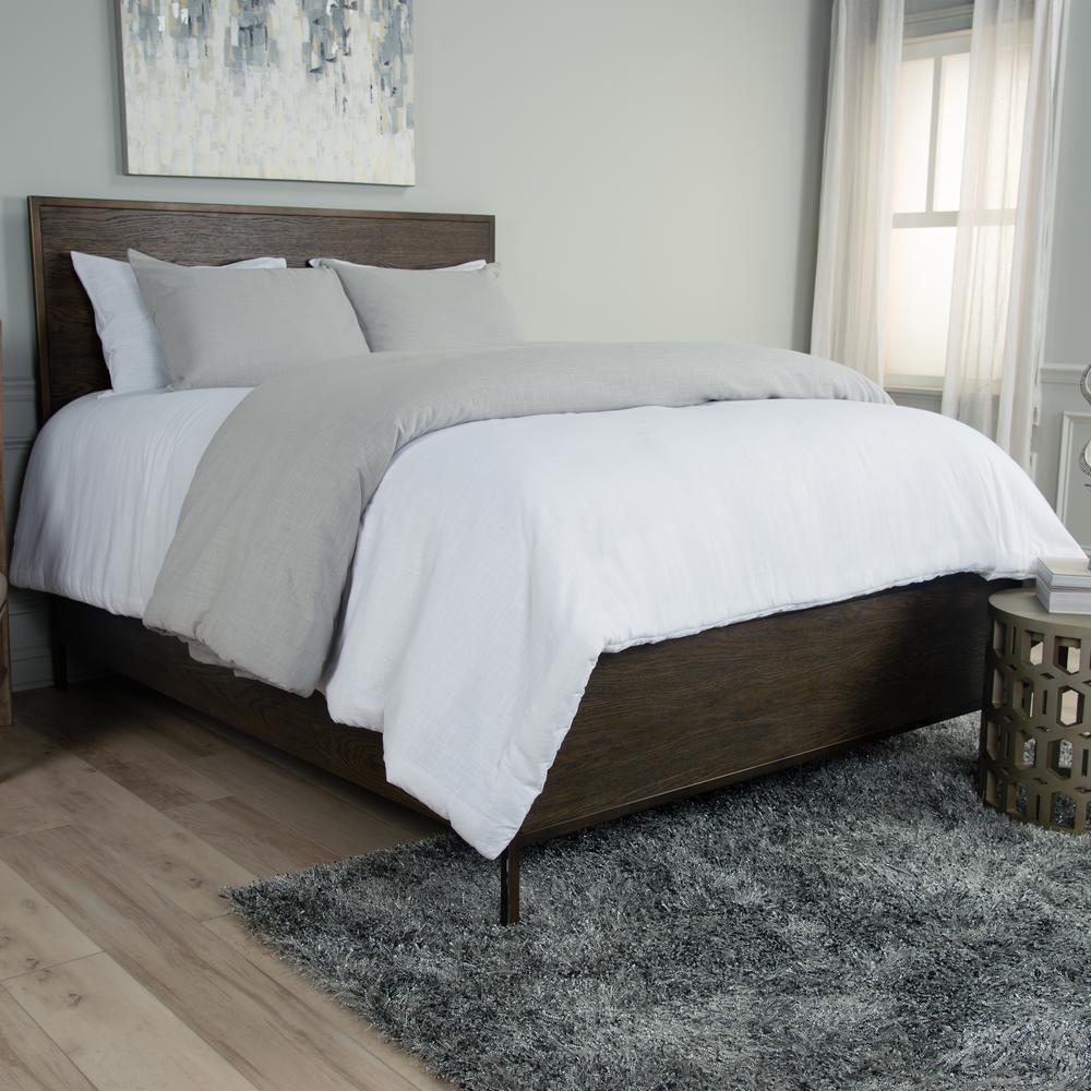 92"X96" Queen Comforter /Duvet. Picture 7