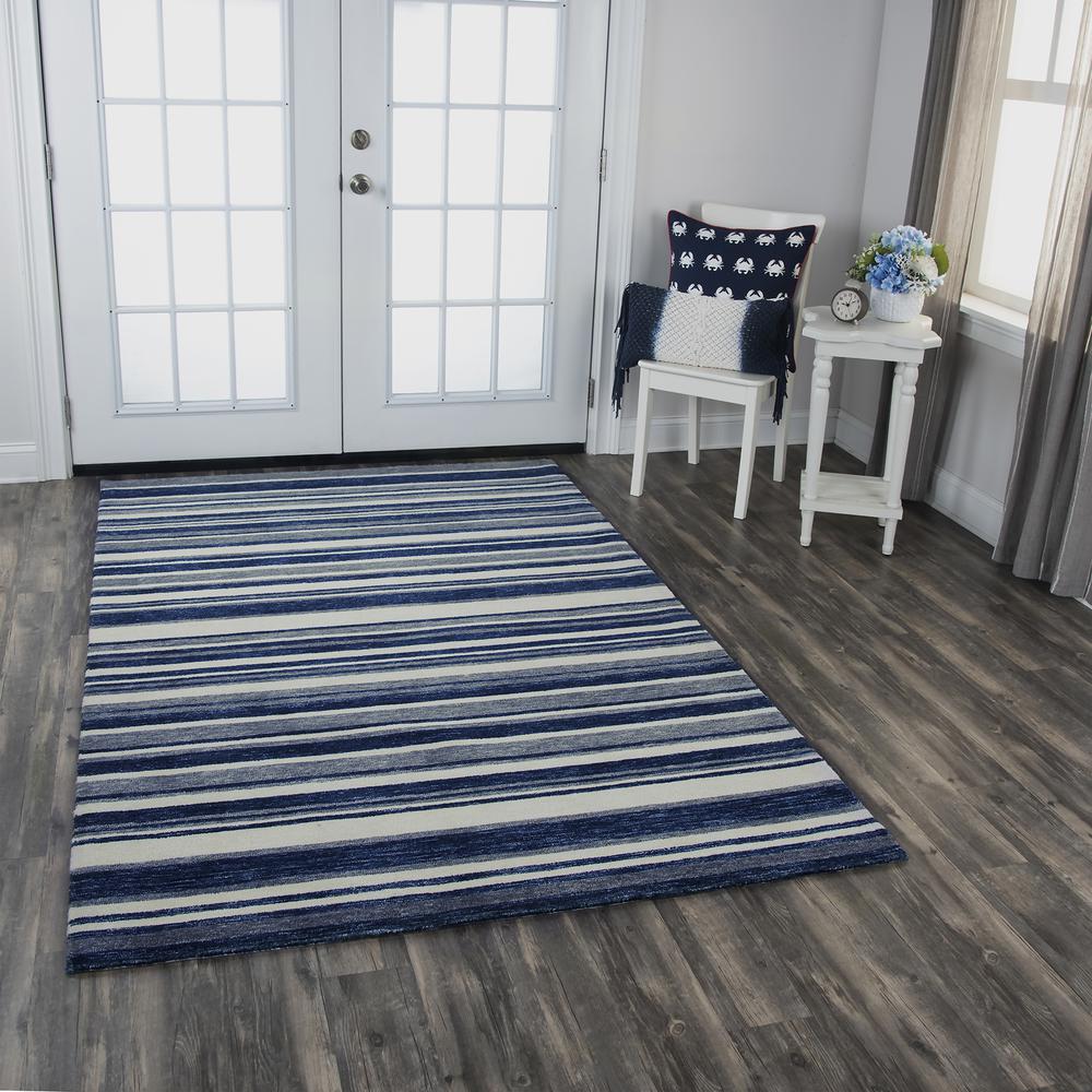 9' x 12' Hand-Tufted Rectangle Rug. Picture 12