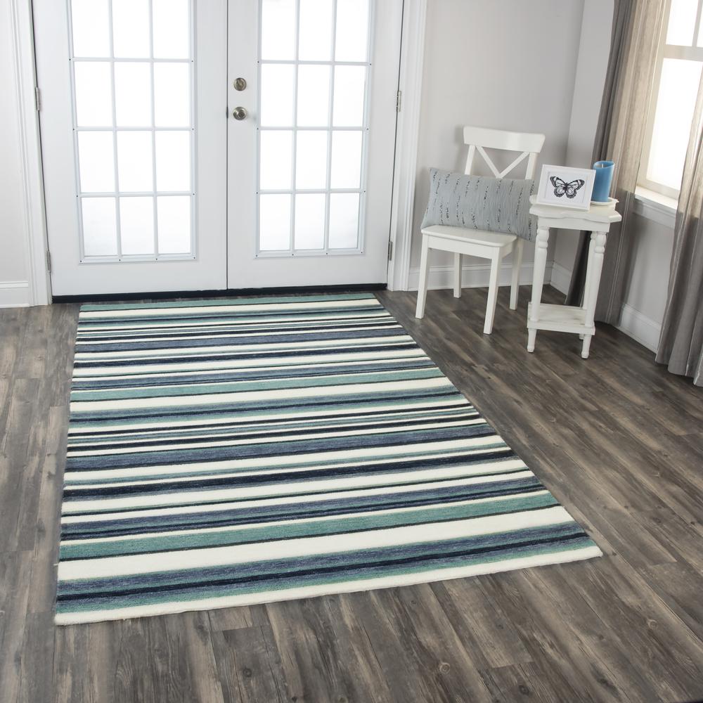 9' x 12' Hand-Tufted Rectangle Rug. Picture 7