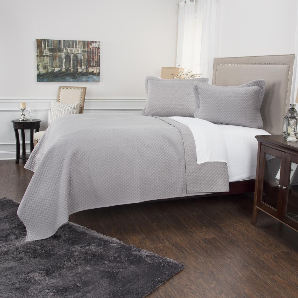 Rizzy Home 106" x 92" Quilt- BQ4518. Picture 3