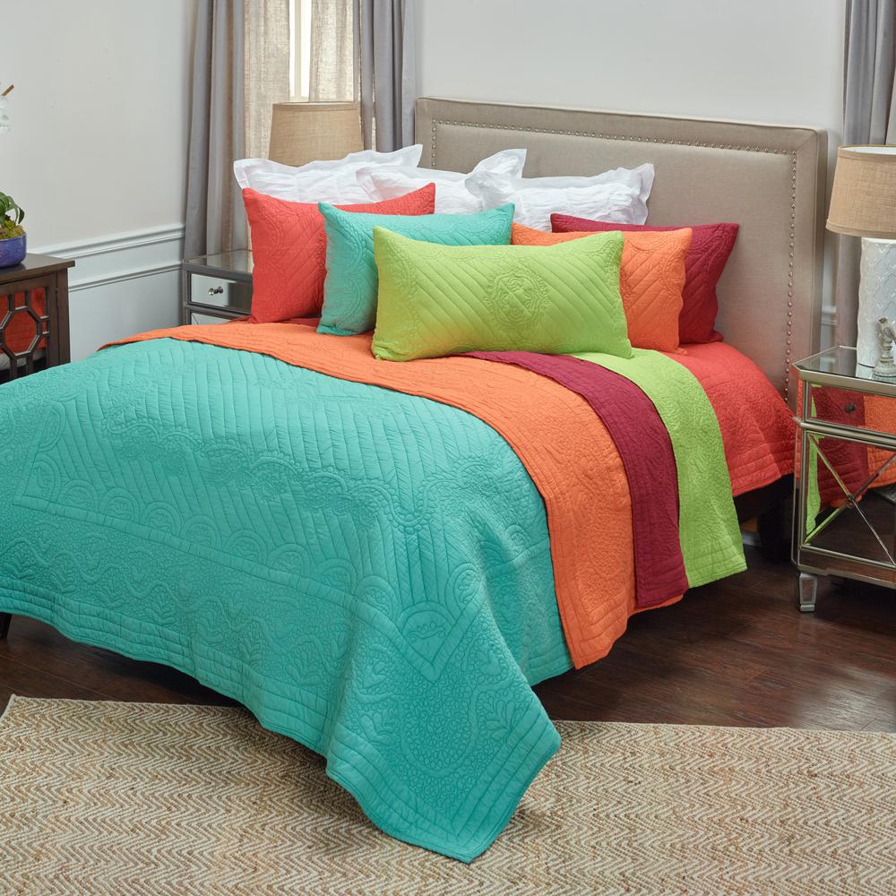Rizzy Home 106" x 92" Quilt- BT1788. Picture 1