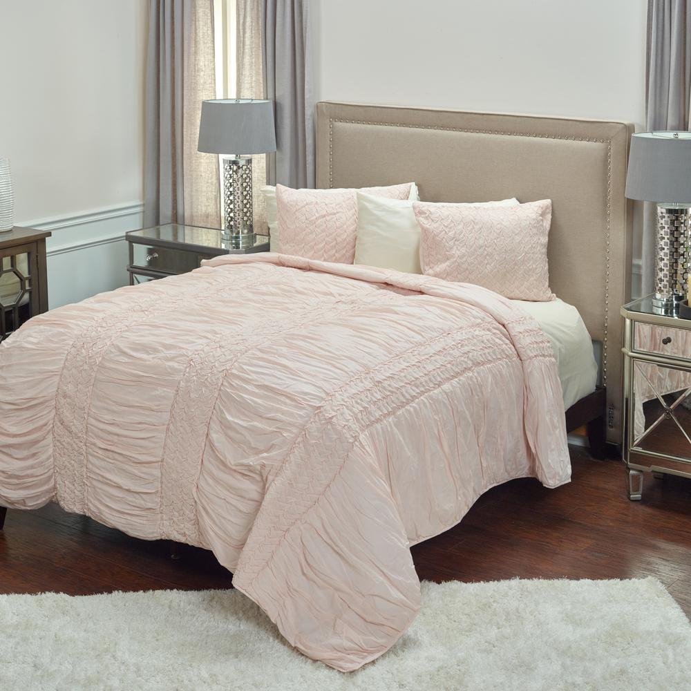 Rizzy Home 20" x 26" Standard Sham- BT3141. Picture 1