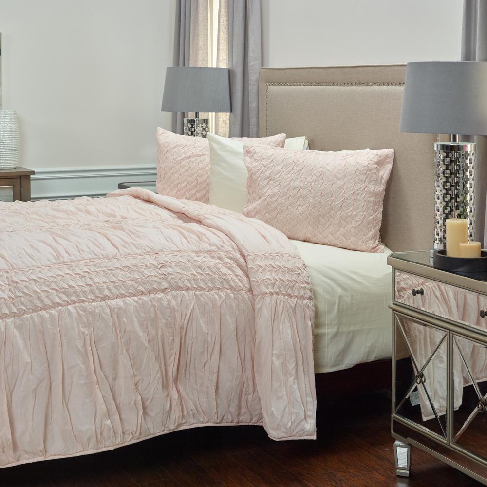 Rizzy Home 20" x 26" Standard Sham- BT3141. Picture 3