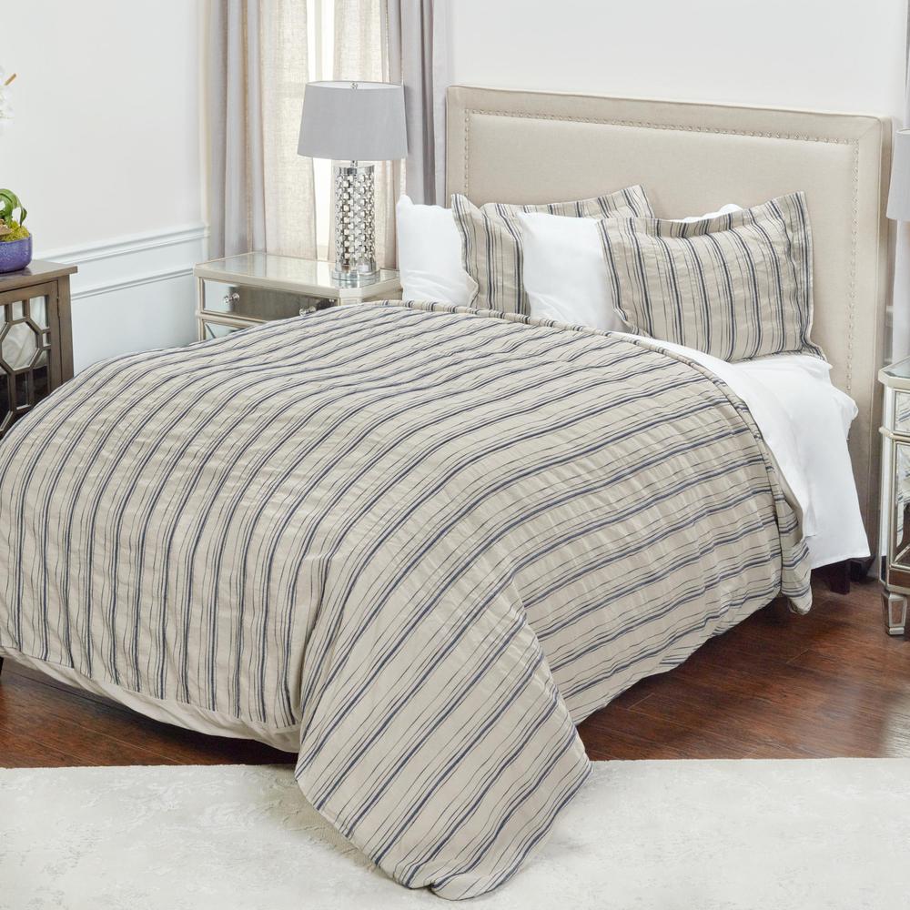 114" x 98" Duvet. Picture 4