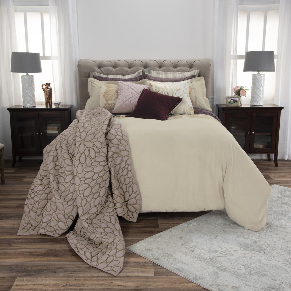 Rizzy Home 114" x 98" Duvet - BT4468. Picture 5