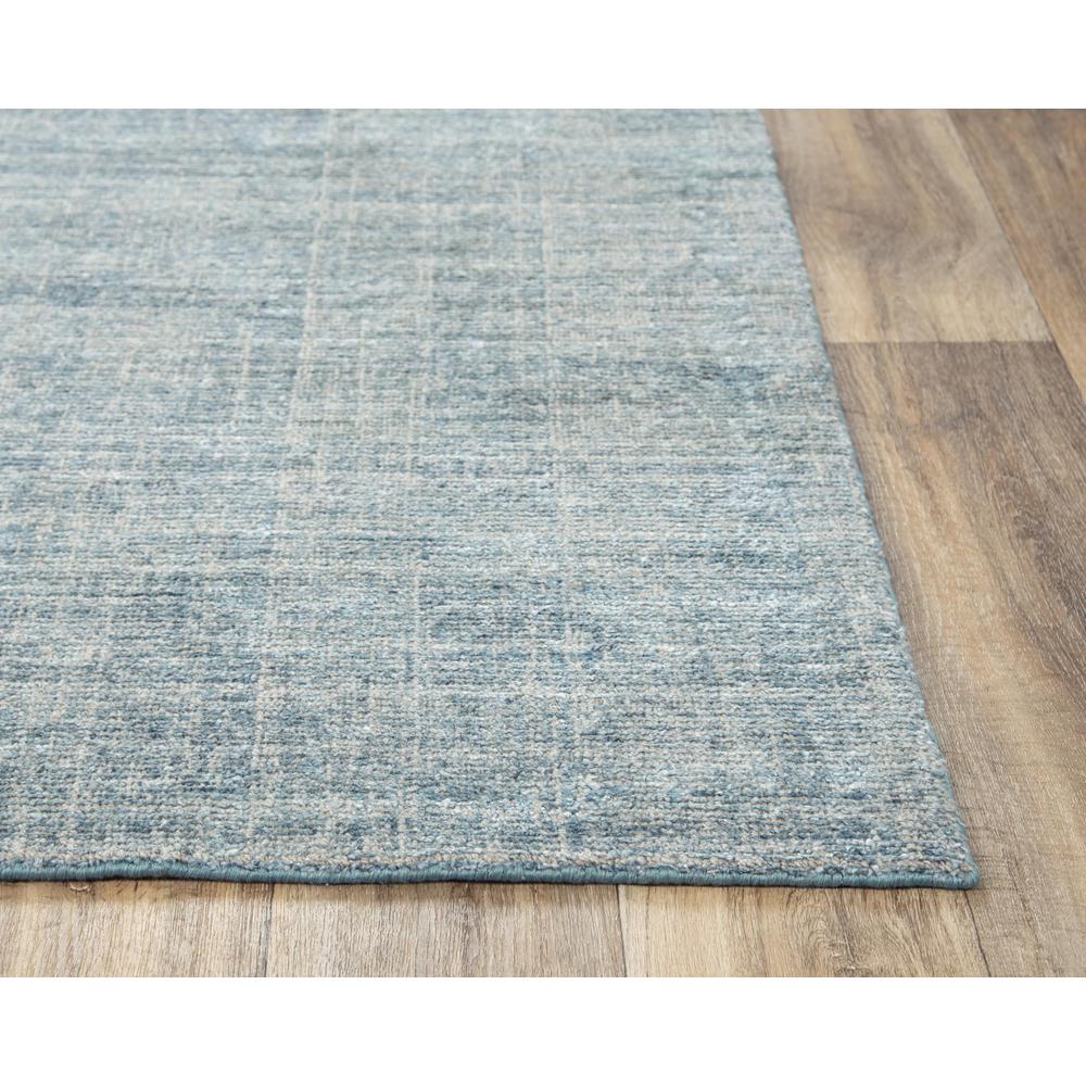 5' x 8' Hand-Loomed Rectangle Rug. Picture 3