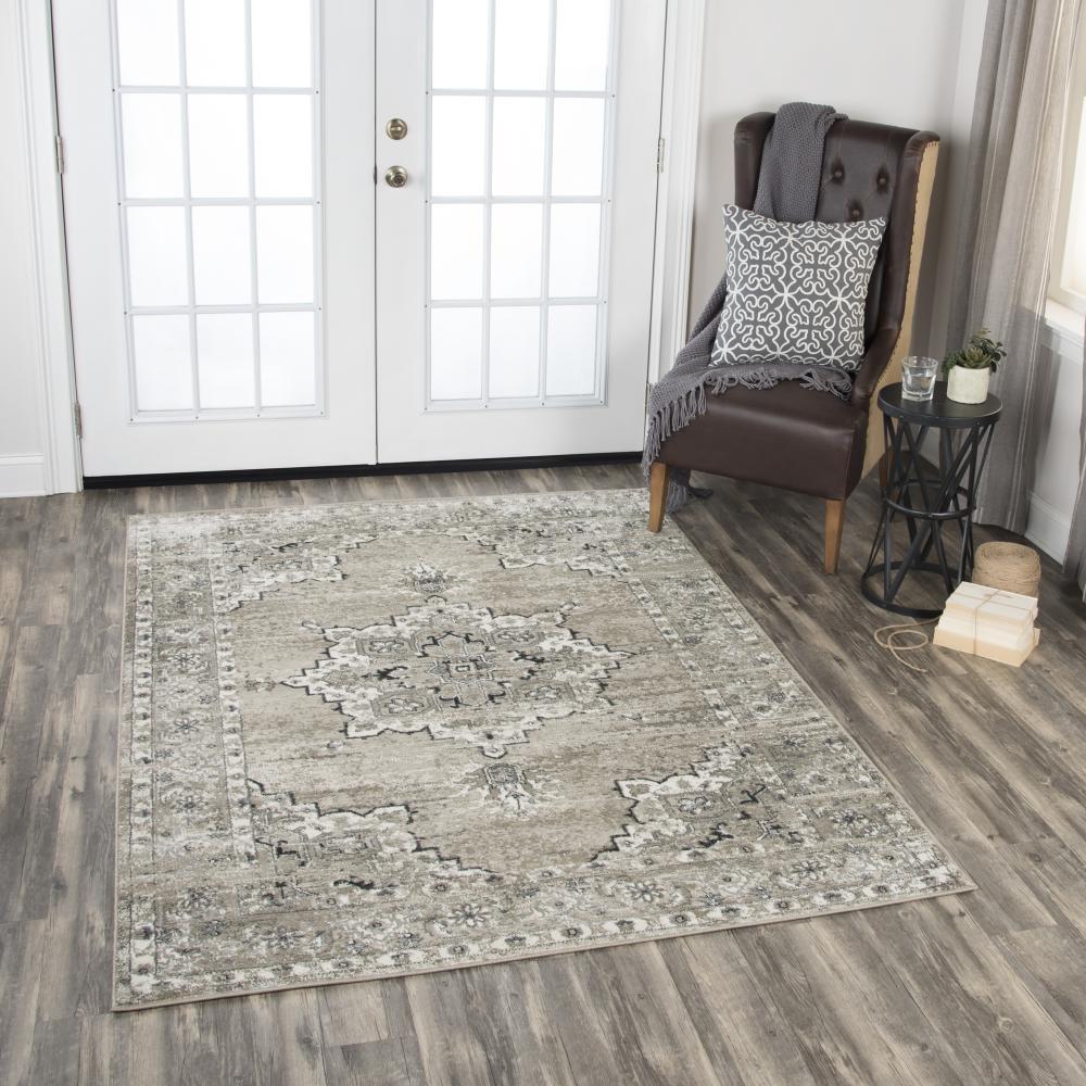 Encore Brown 5'2" x 7'3" Power-Loomed Rug- EN7351. Picture 4