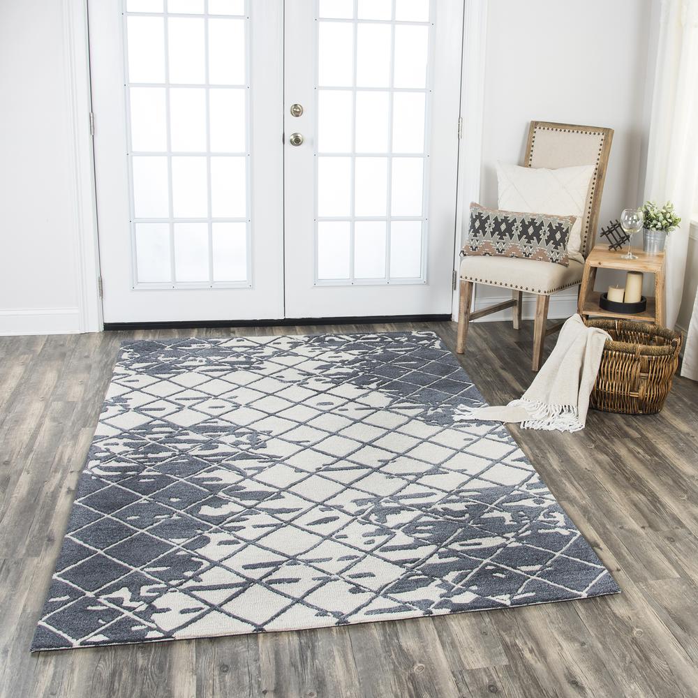 10' x 13' Hand-Tufted Rectangle Rug. Picture 13