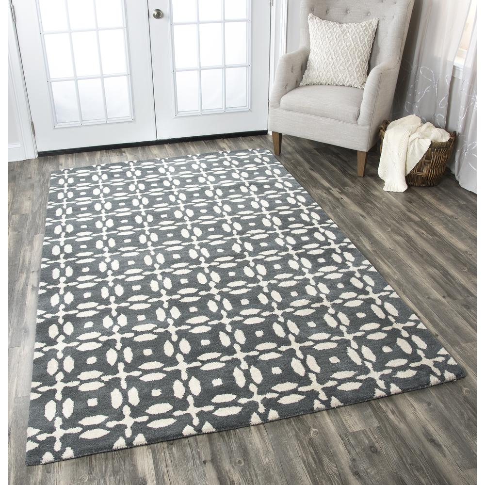 12' x 15' Hand-Tufted Rectangle Rug. Picture 5