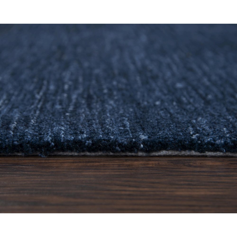 5' x 8' Hand-Tufted Rectangle Rug. Picture 6