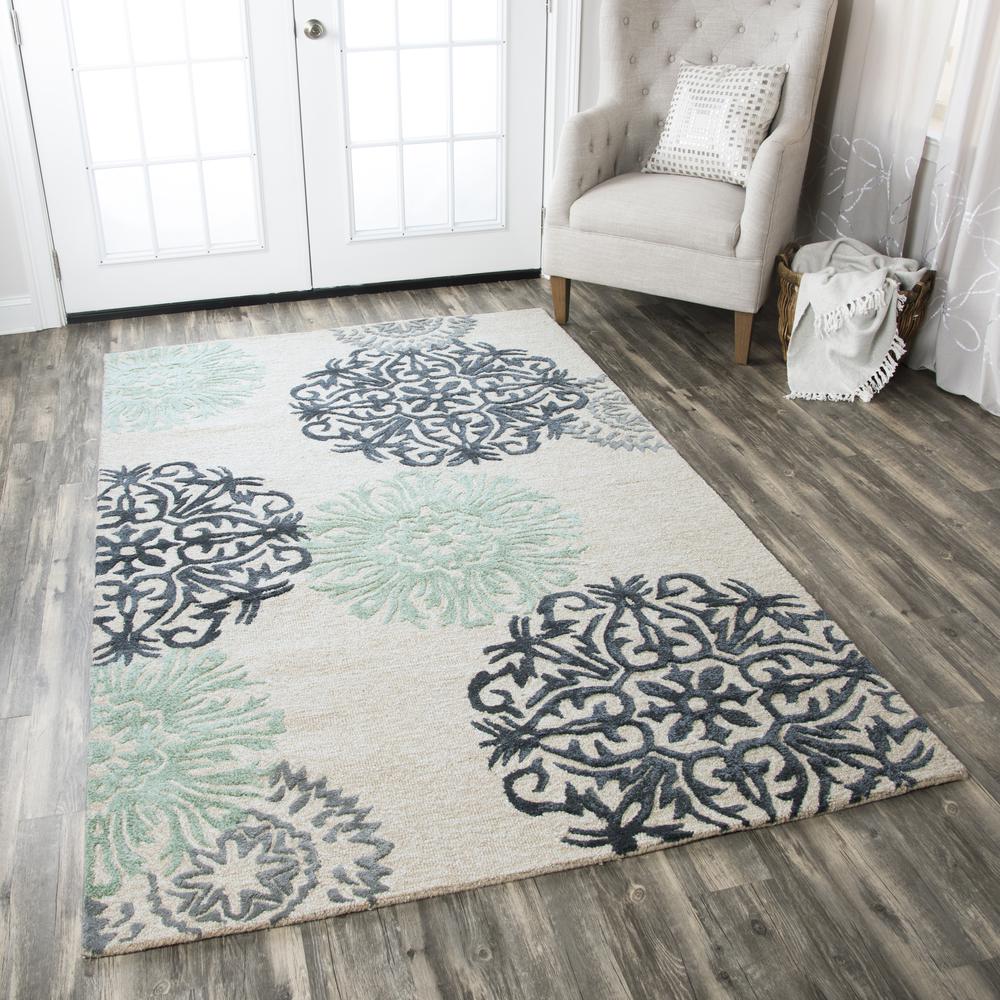 9' x 12' Hand-Tufted Rectangle Rug. Picture 7