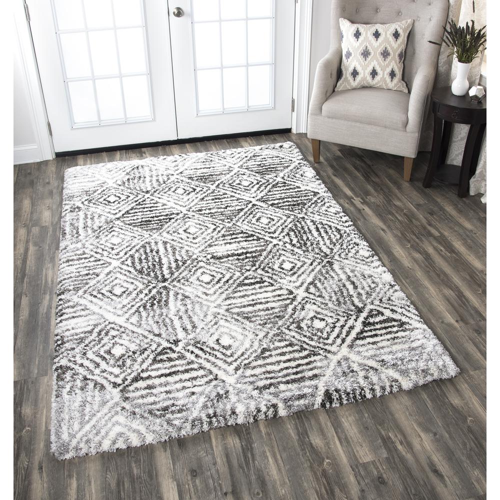 8' x 10' Machine-Made Rectangle Rug. Picture 5