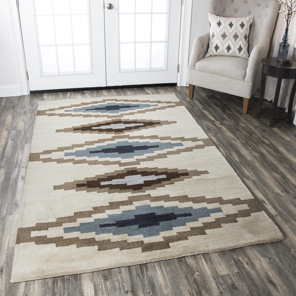 9' x 12' Hand-Tufted Rectangle Rug. Picture 11