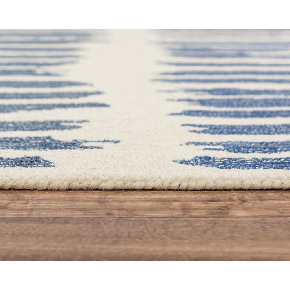 9' x 12' Hand-Tufted Rectangle Rug. Picture 5
