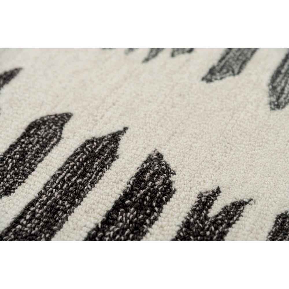 9' x 12' Hand-Tufted Rectangle Rug. Picture 2