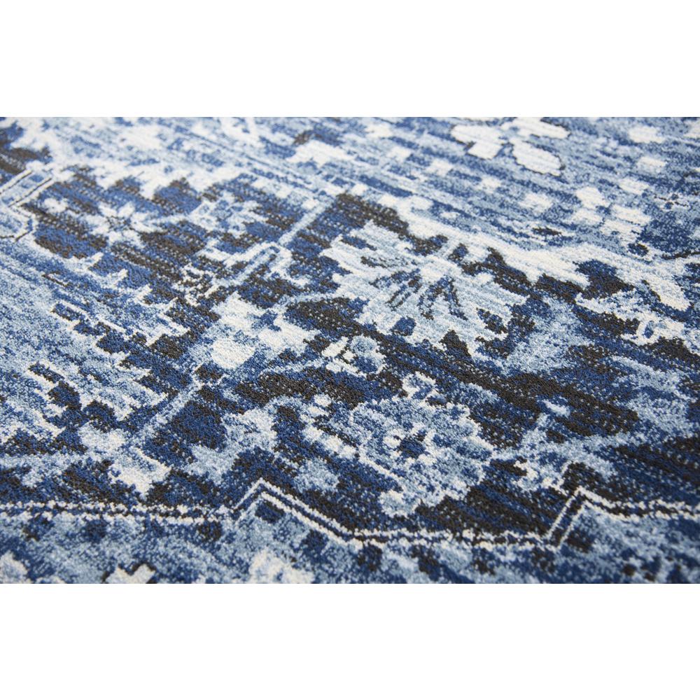 10' x 13' Machine-Made Rectangle Rug. Picture 2