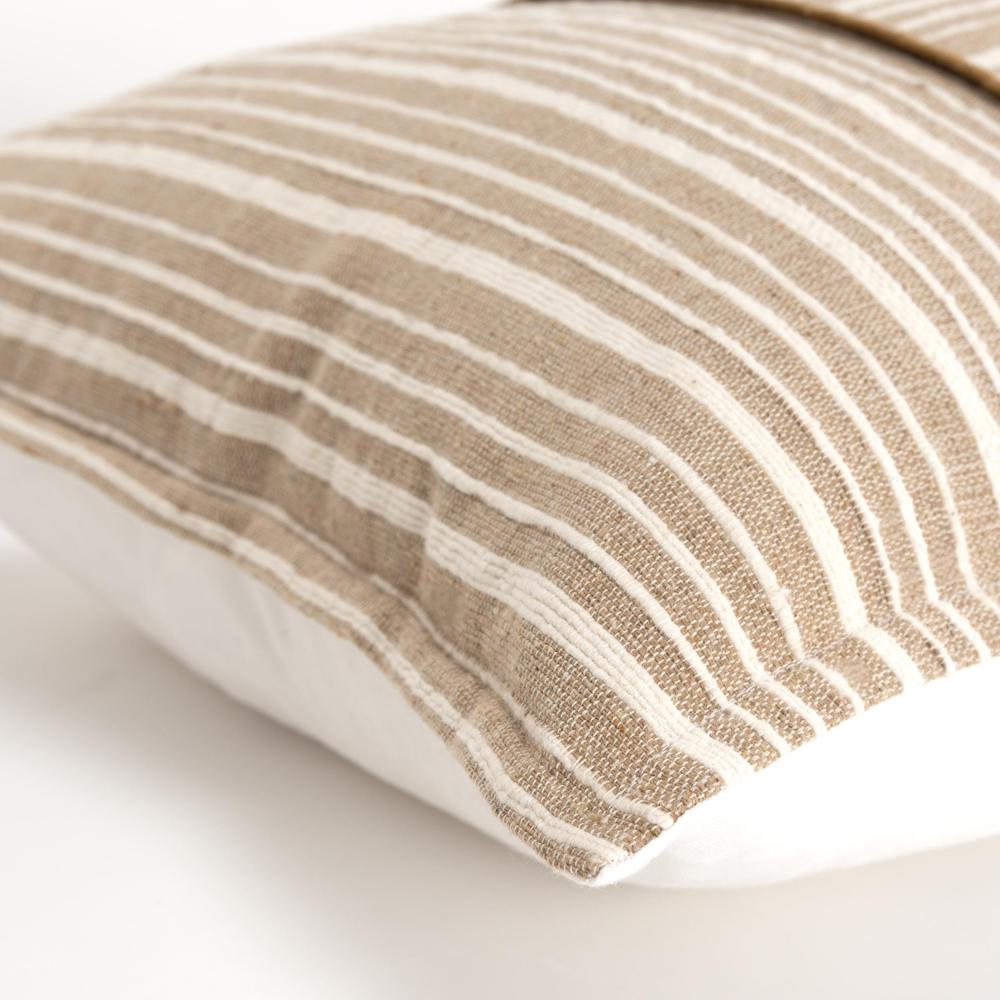 20" x 20" Pillow Cover. Picture 3