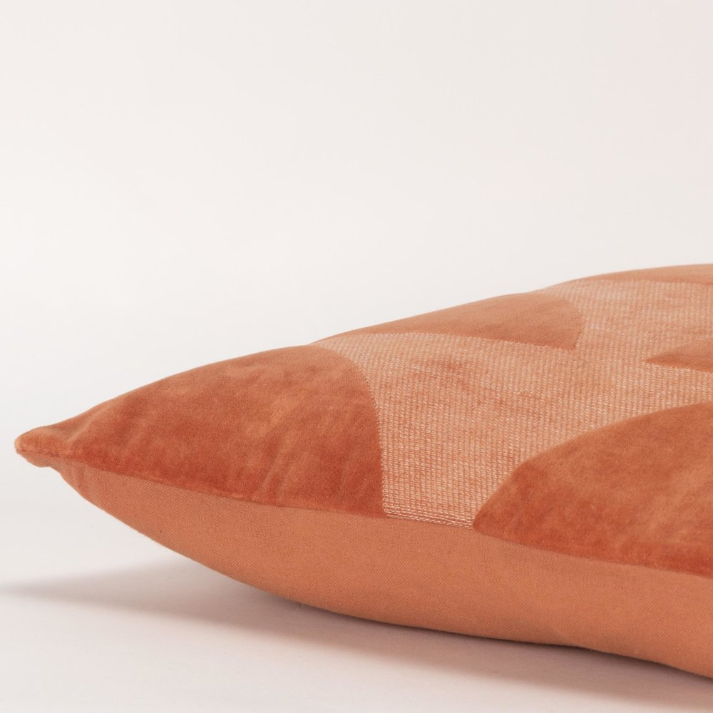 20" x 20" Pillow Cover. Picture 5